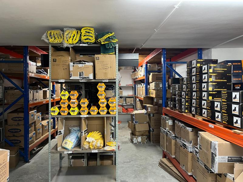 To Let Commercial Property for Rent in Montague Gardens Western Cape